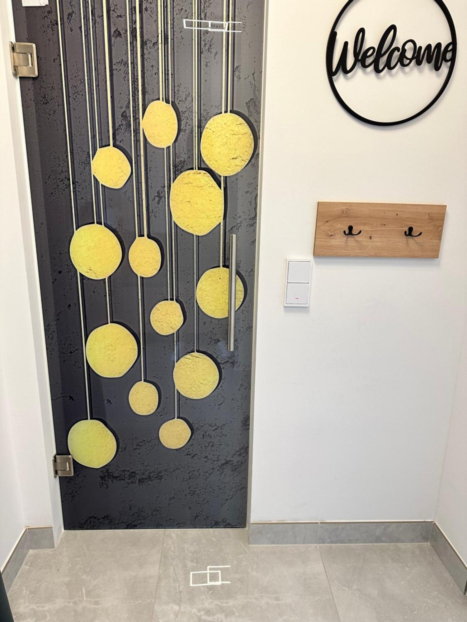 Fewo Sky21 * Langen Exklusives Appartment Vollausstattung / Zentrale Lage *Neu* Bagian luar foto